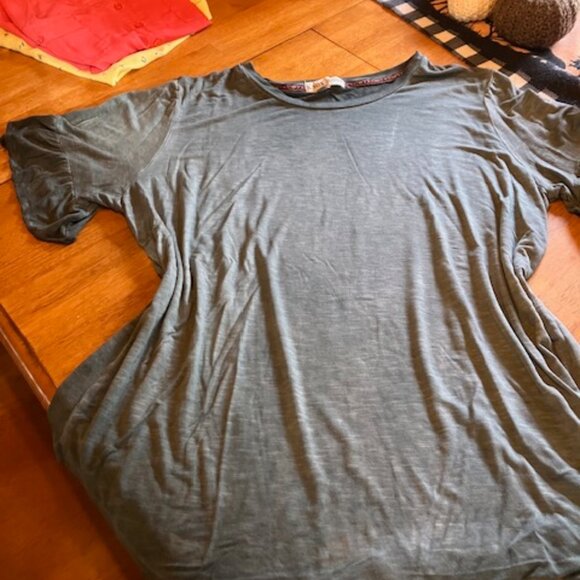 KNOX ROSE SILKY TSHIRT - Picture 1 of 1